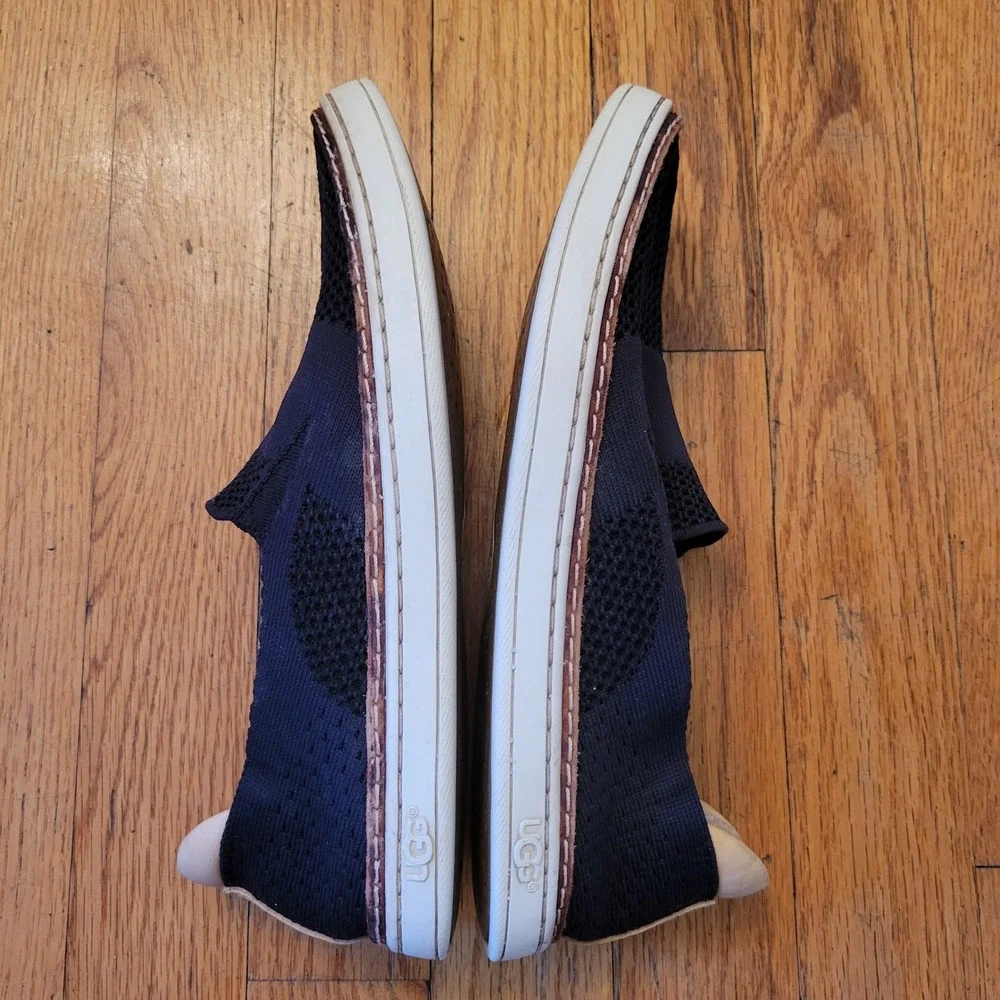 UGG‎ Navy Blue Knit Slip On Loafers Casual Sneakers Shoes 7 SAMMY Preppy